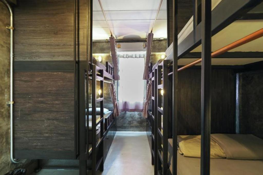 Vm1 Hostel Μπανγκόκ Εξωτερικό φωτογραφία