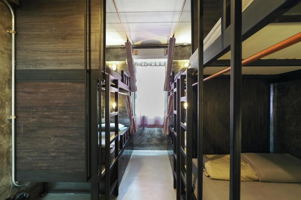Vm1 Hostel Μπανγκόκ Εξωτερικό φωτογραφία